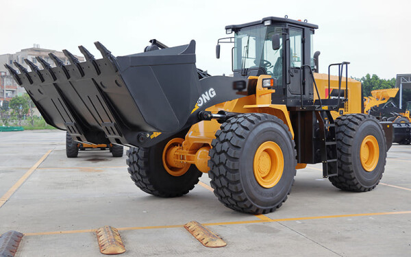 Quality Medium Wheel Loaders Fuel powered Wheel Loader JGM767K